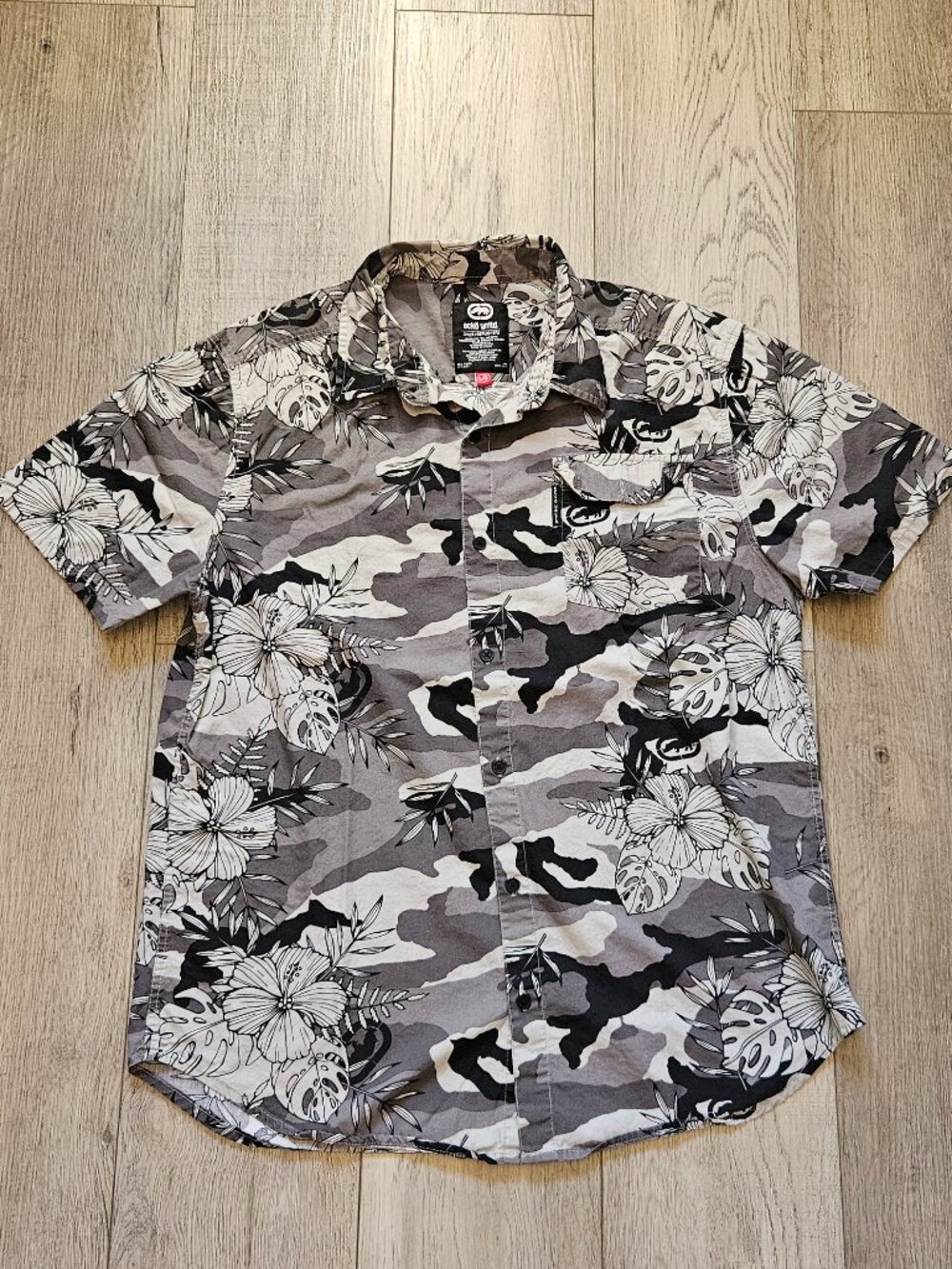 Y2K Ecko Unltd Men Large Grey Black Camo Floral Short Sleeve Button Down Shirt L
